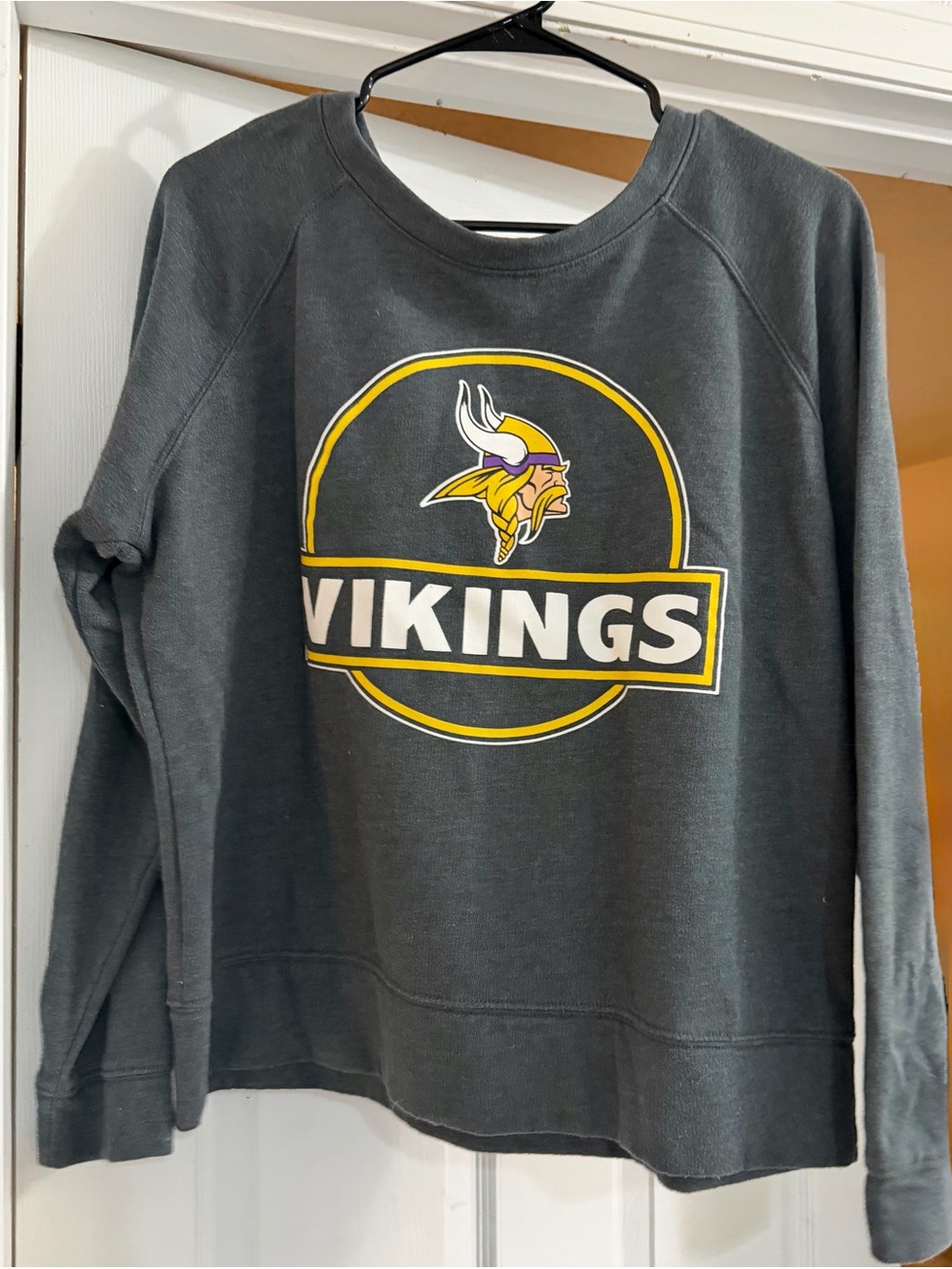 Minnesota Vikings Charcoal Crewneck Sweatshirt (womens)